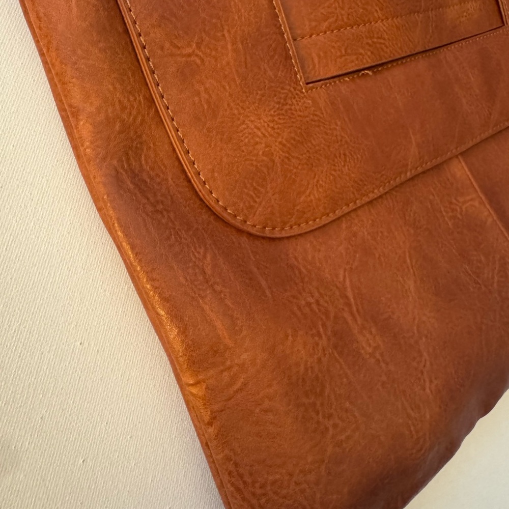 NOATD Brown Leather Handle Clutch Bag - Picture 9 of 12